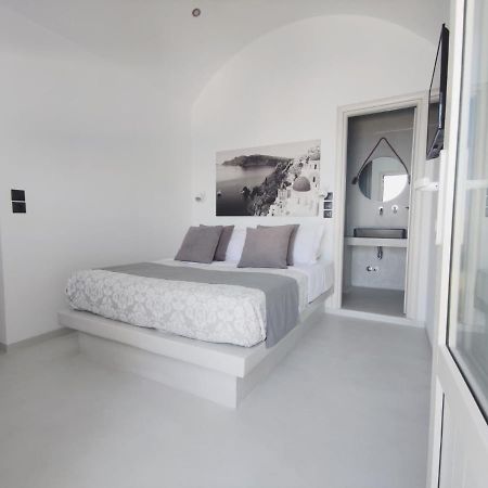 Caldera Cliff Suites Fira  Exteriér fotografie